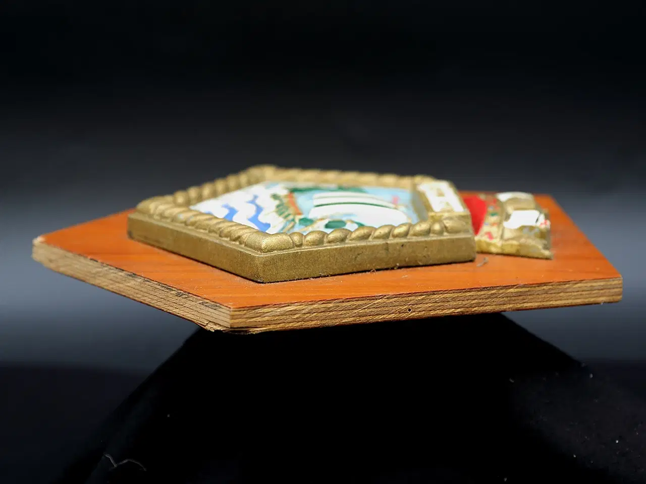 Billede 5 - Britisk marinevåbenskjold fra HMS Green Rover