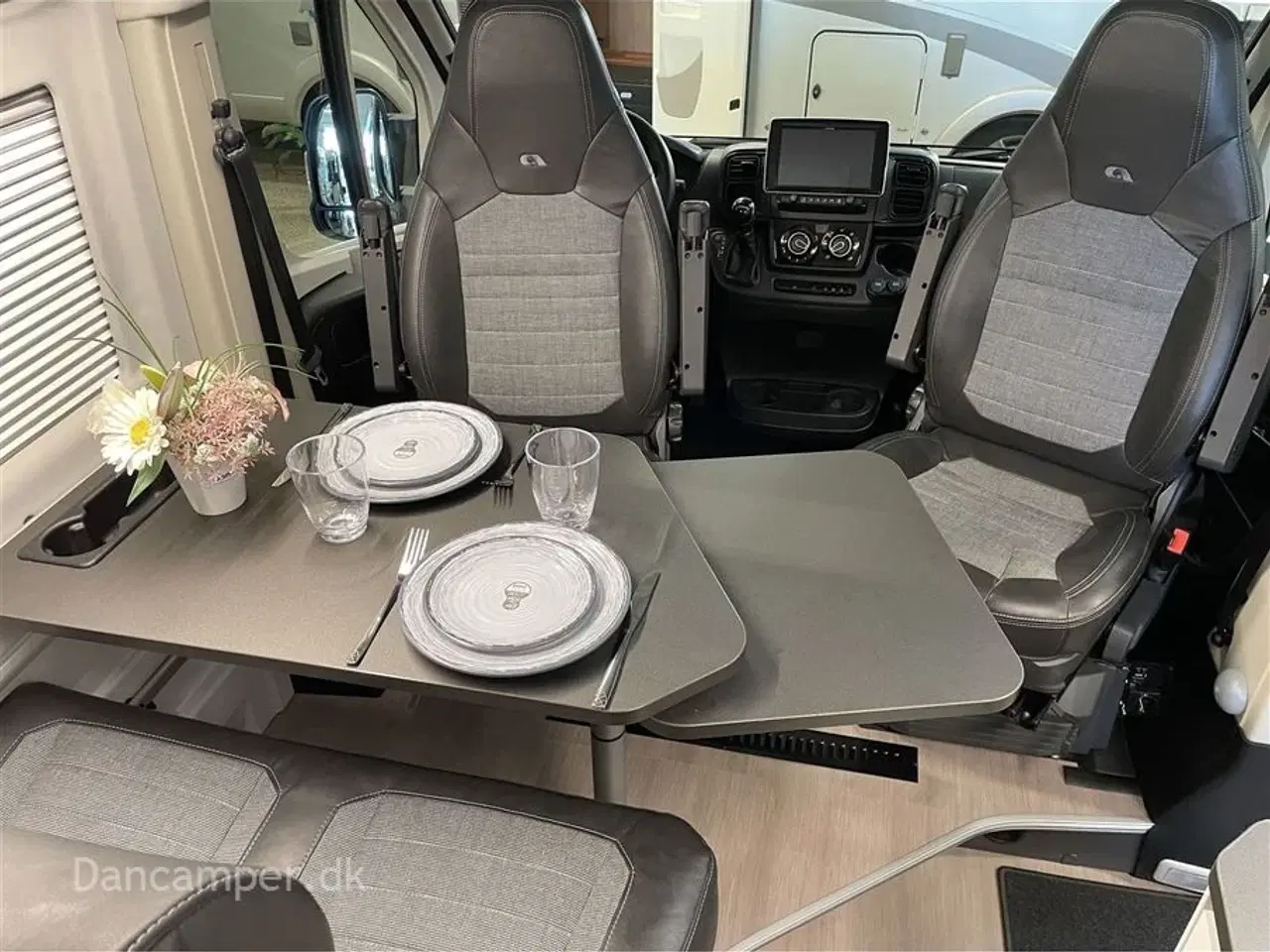 Billede 10 - 2023 - Adria Twin Supreme 640 SLB   Flot Adria Van med masser af ekstraudstyr. Solcelle, Inverter, Lithiumbatteri, Automatgear m.m.