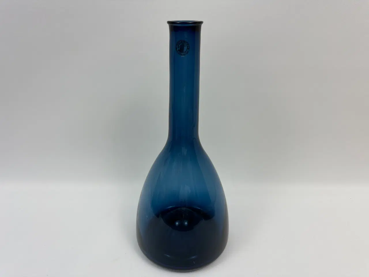 Billede 1 - Stor blå flaske / karaffel / vase (vintage)