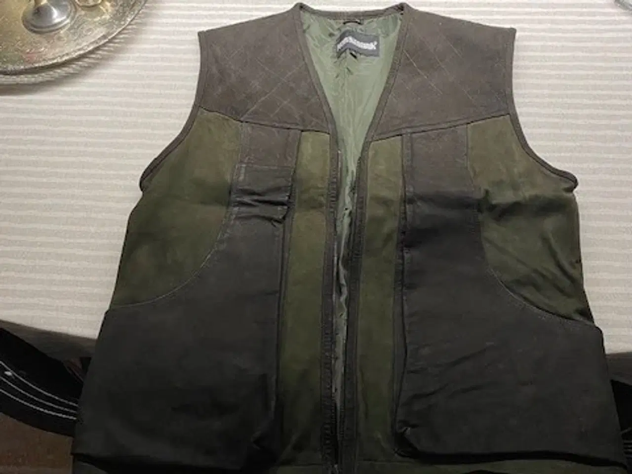 Billede 2 - Skindvest (L) - kraftig/lækker - Oliven grøn/brug