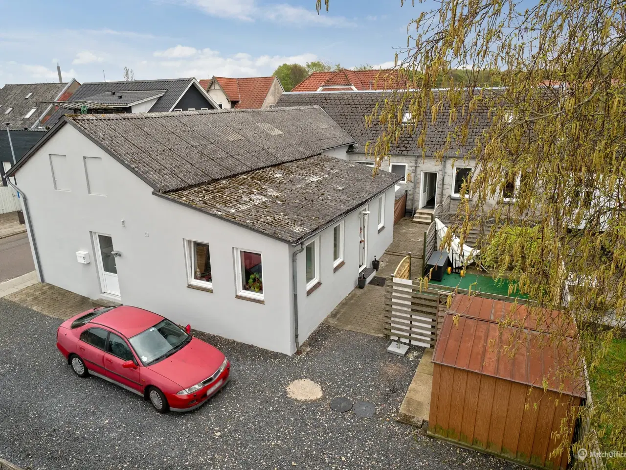 Billede 1 - Boligudlejningsejendom med 3 lejligheder i Vamdrup til salg