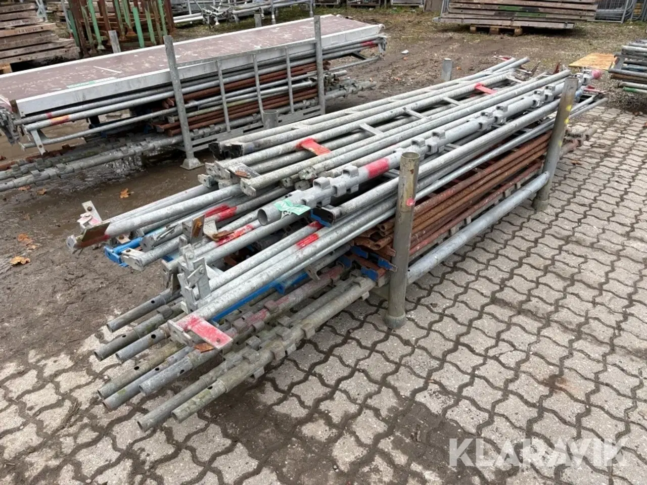 Billede 5 - Assorteret stillads udstyr