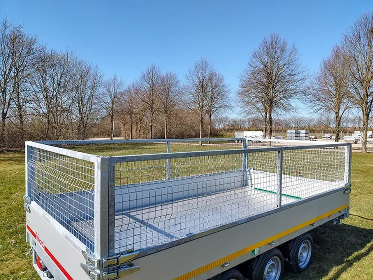 Billede 2 - Gittersider til Eduard trailer 4020