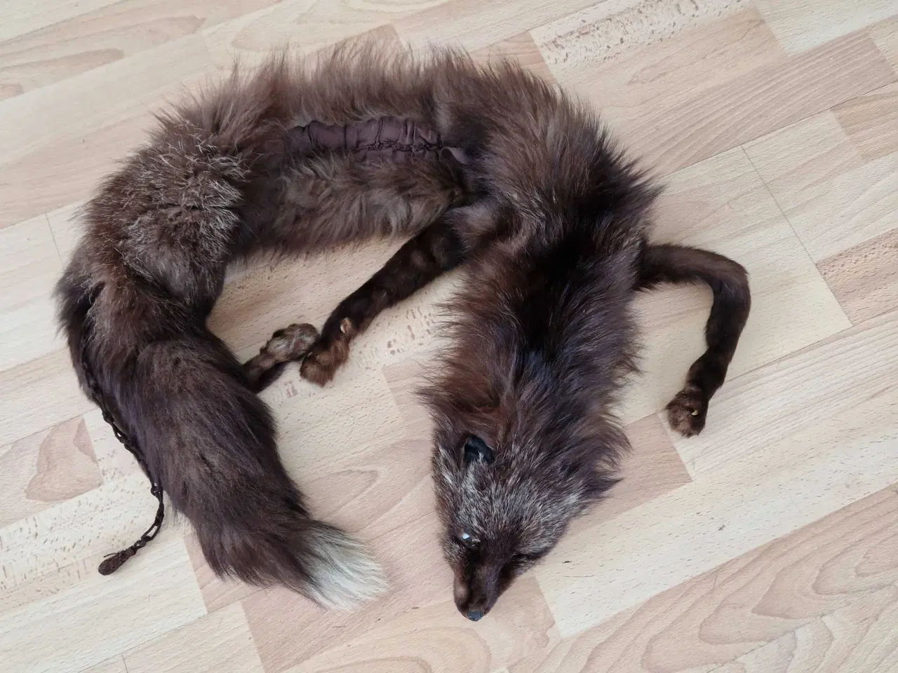 Billede 2 - Ægte ræve stola.  Vintage fra 50erne 