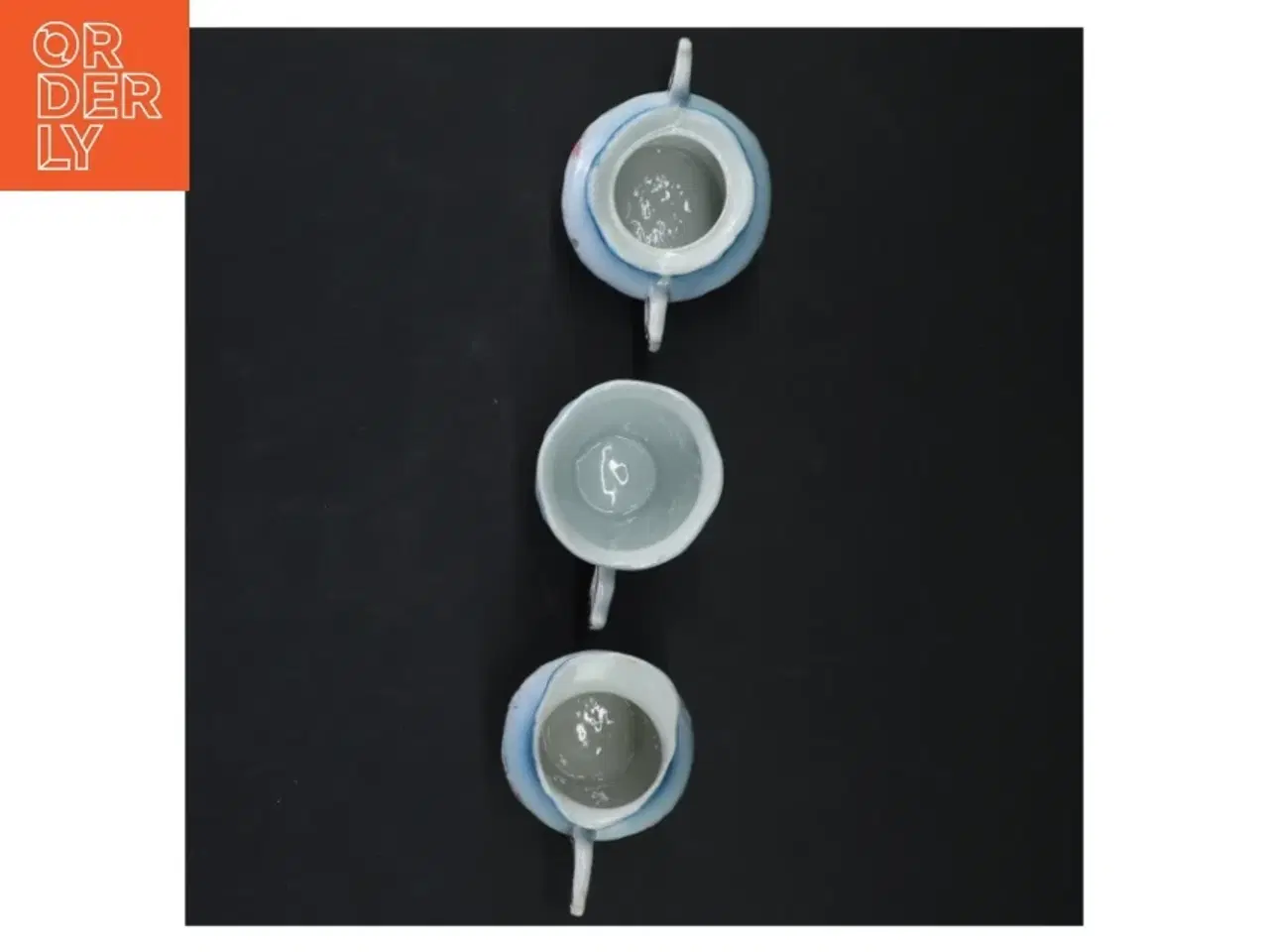 Billede 2 - Porcelæns kaffestel med blomstertryk (str. 9,5x5&7x6&8x8 cm)