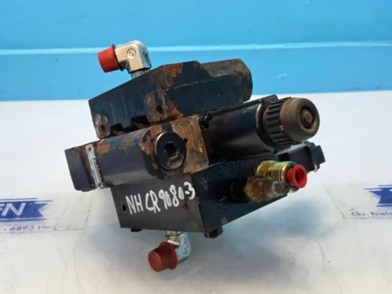Billede 5 - New Holland CR9080 Hydraulikventil 87313989