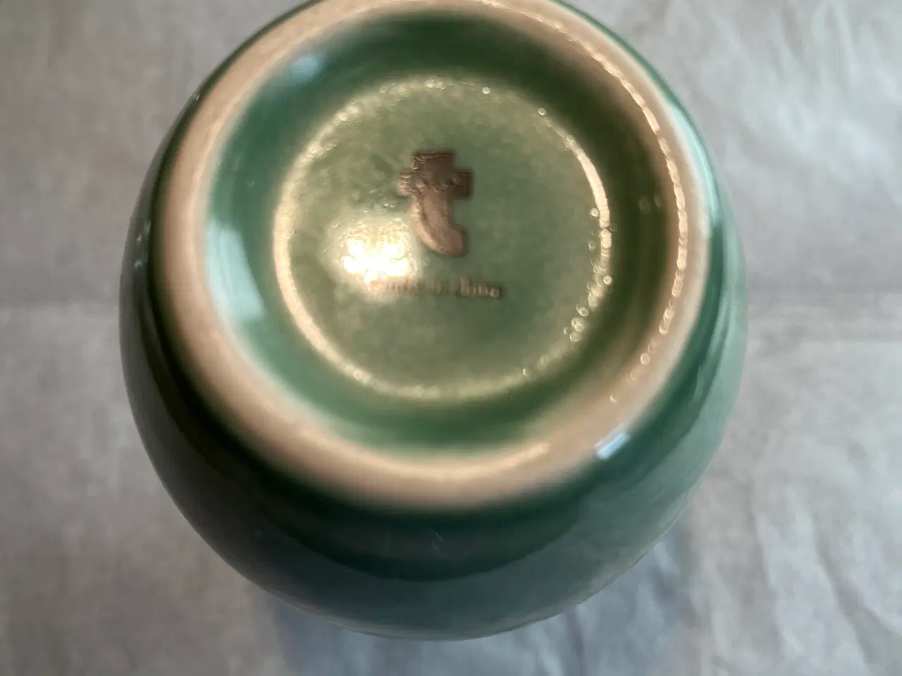 Billede 3 - Sød lille grøn vase