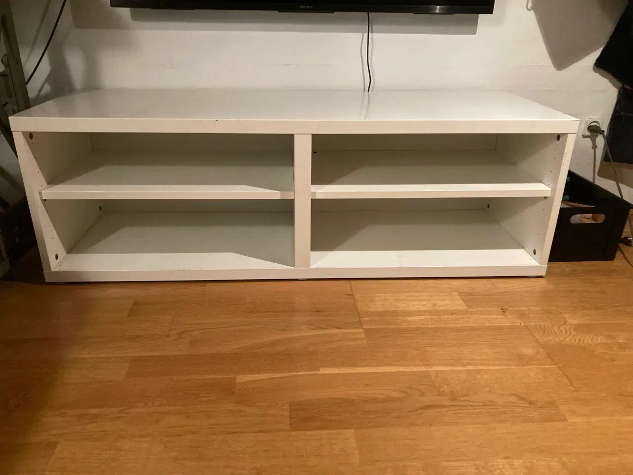 Billede 1 - Tvmøbel Bestå fra Ikea