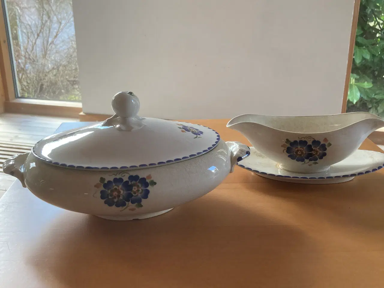 Billede 3 - Københavns Porcelænsfabrik, lågfad, sovseskål