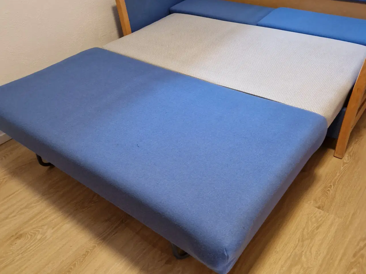 Billede 2 - 2-personers sofa af mærket Hestbæk 