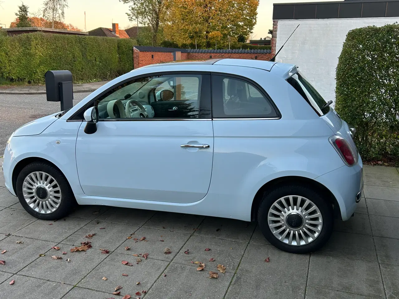 Billede 2 - Fiat 500 1.2 Loungo nysynet 