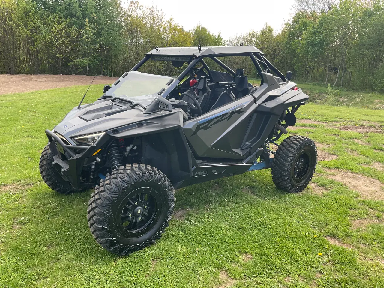 Billede 3 - Polarias rzr pro  på traktorplader 