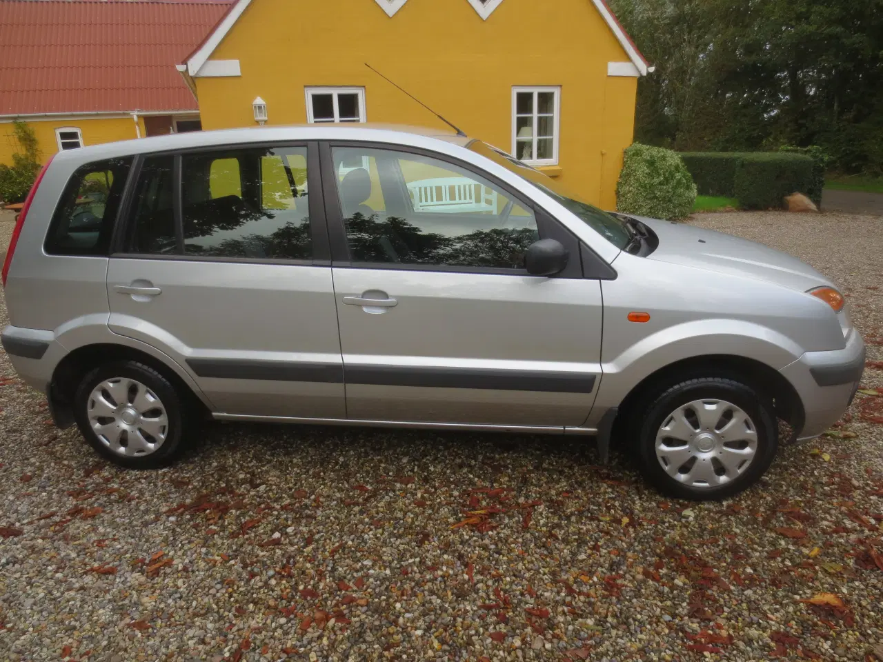 Billede 5 - Ford Fusion 1.4 i Km 129000, Nysynet. 