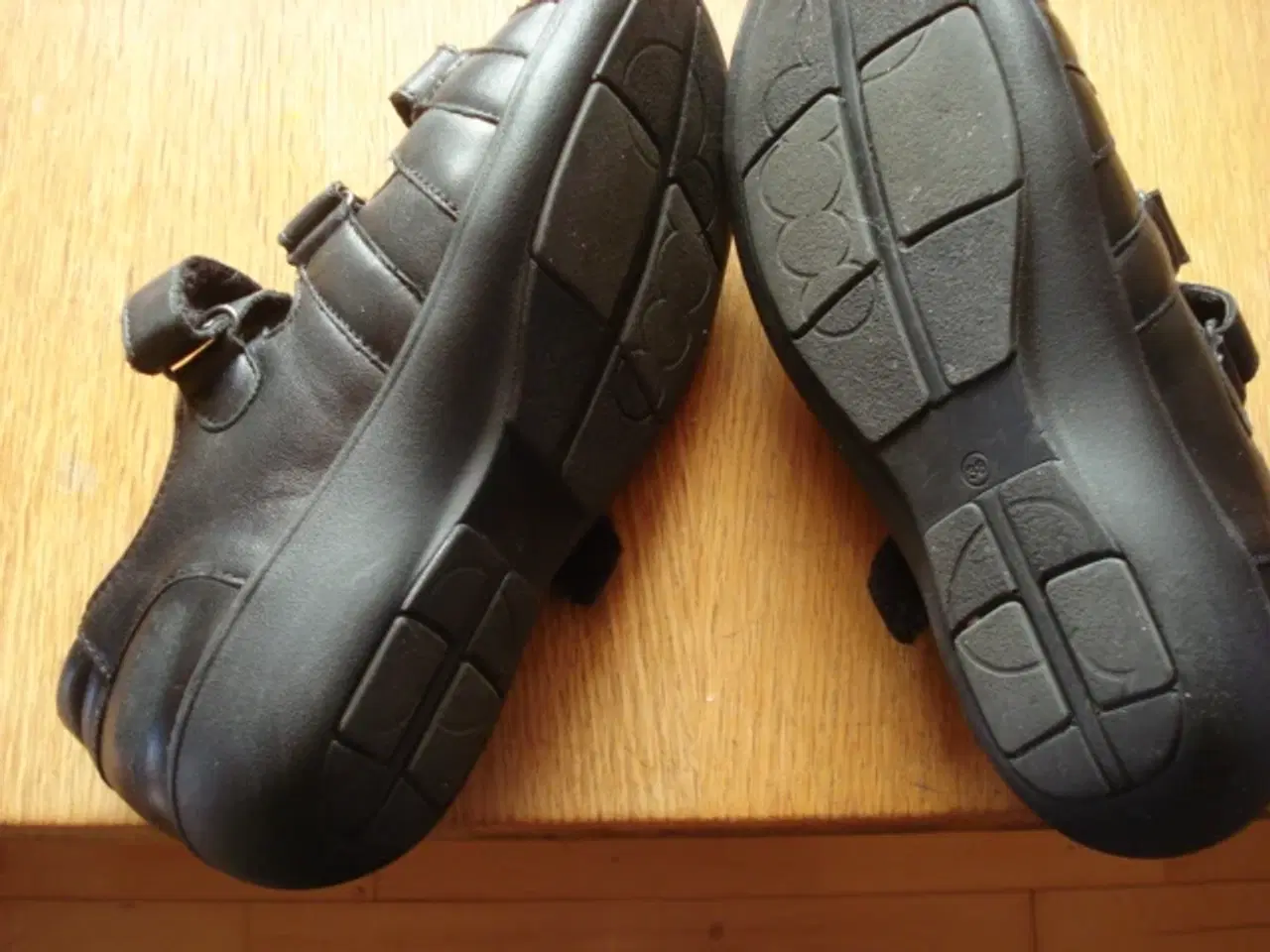 Billede 3 - NEW FEET