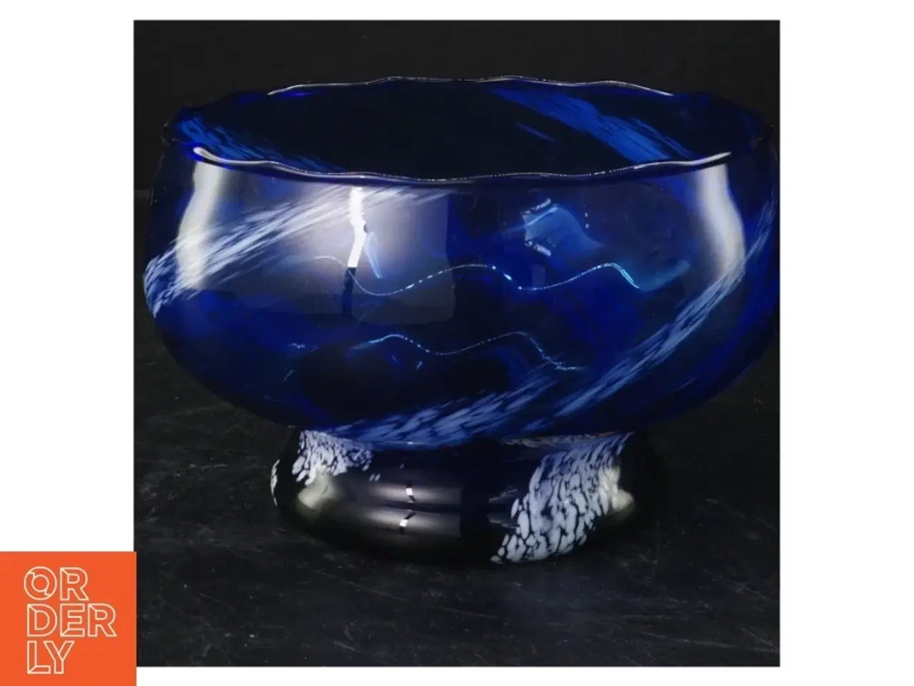 Billede 1 - Blå glasskål med mønster (str. 10x16 cm)