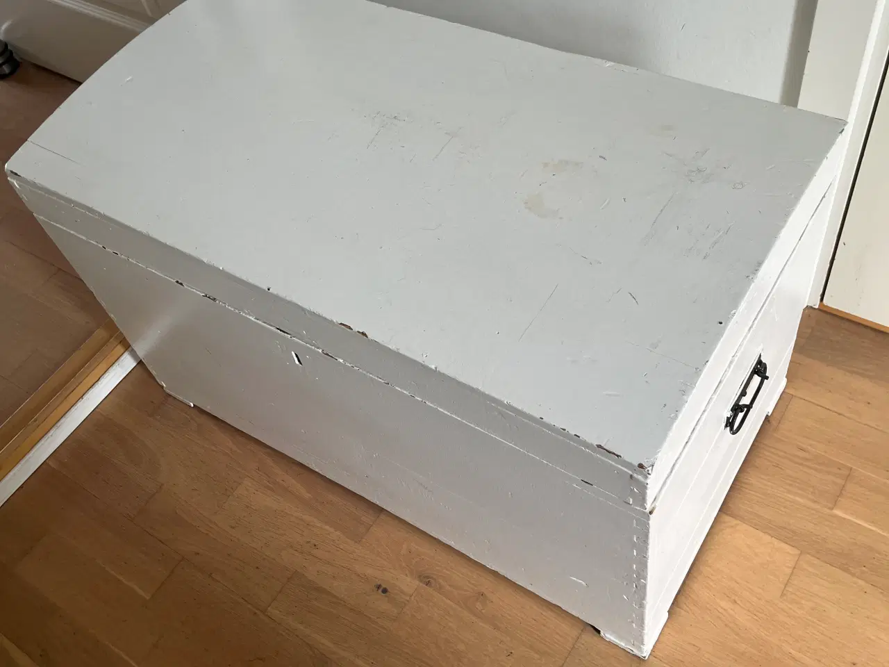 Billede 1 - Gammel kiste