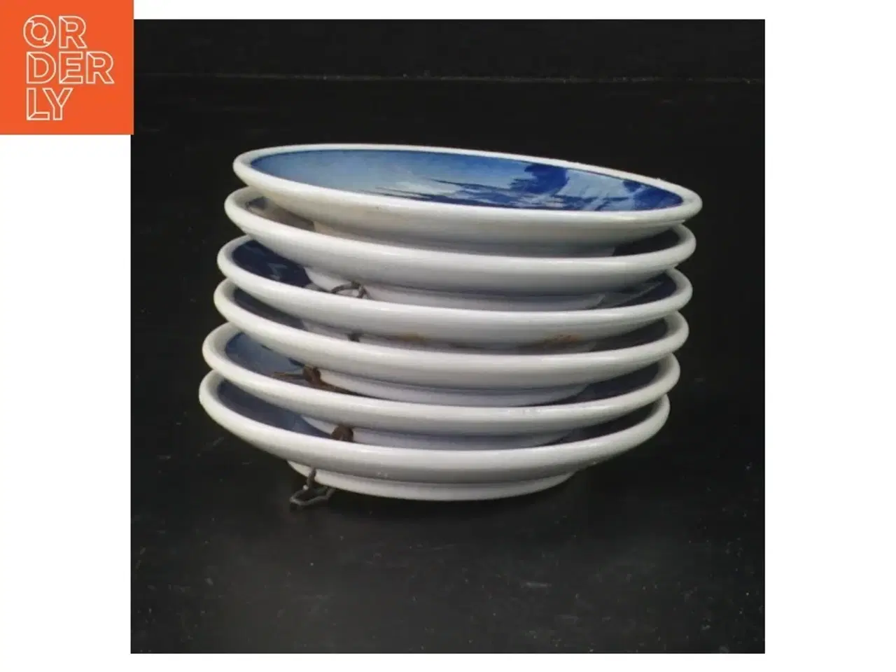 Billede 2 - Sæt med 6 dekorative tallerkener (str. Ø. 8,5 cm. 6 styk) fra Aluminia