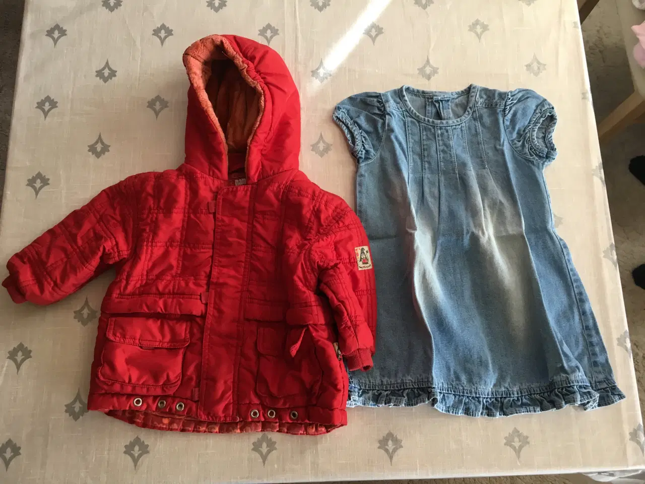 Billede 2 - Pigetøj str. 80