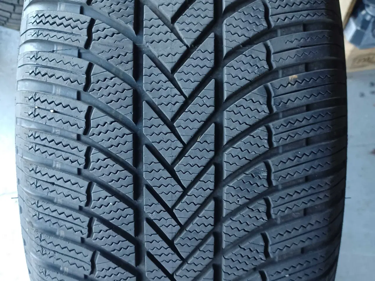 Billede 7 - Vinterdæk 255/55-19