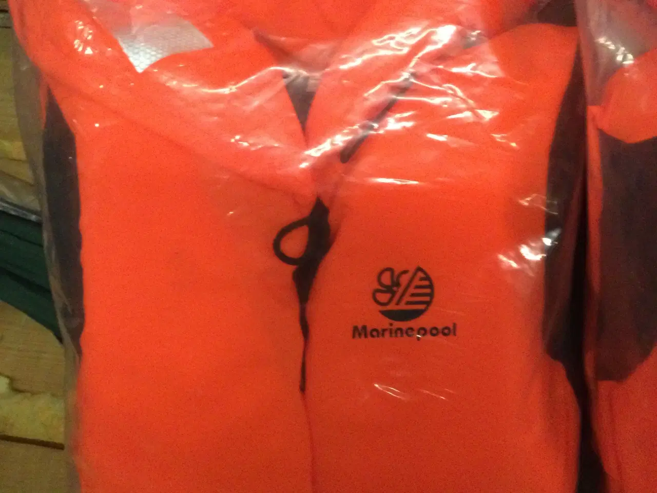 Billede 1 - 4 redningsveste