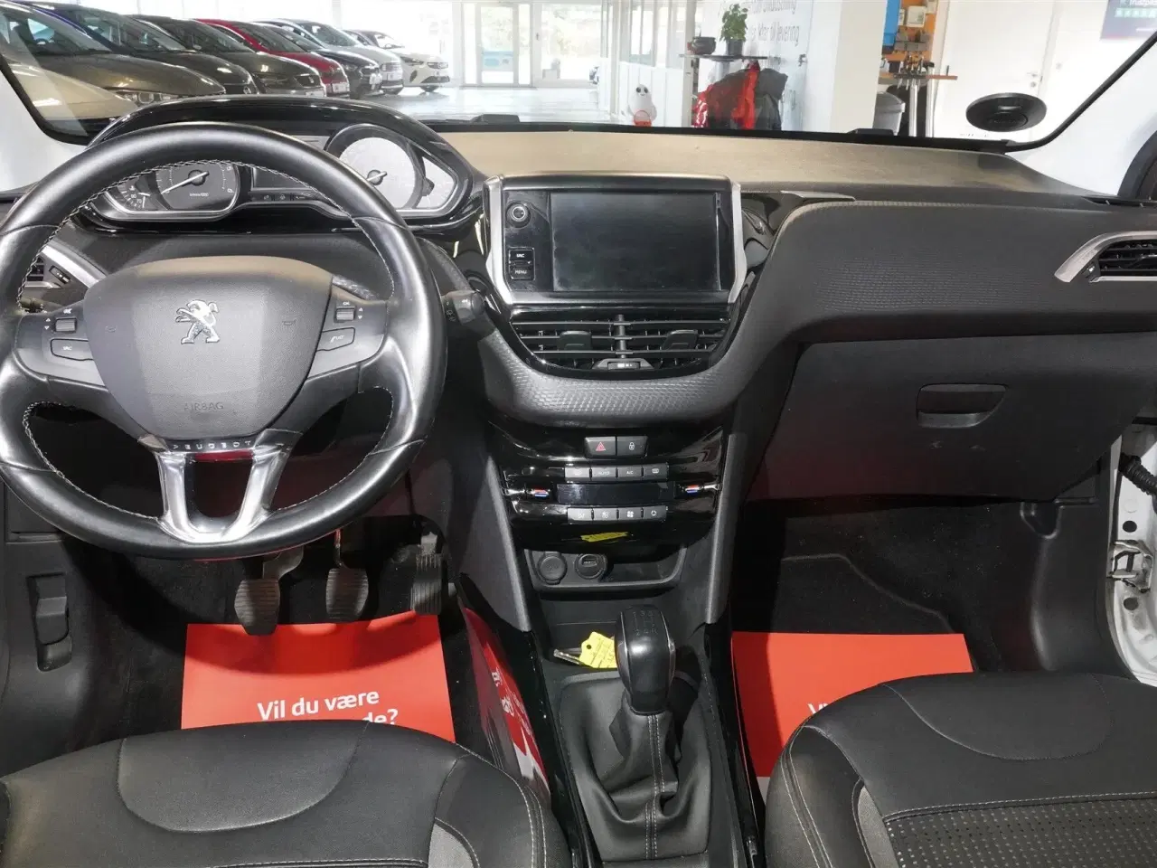 Billede 14 - Peugeot 2008 1,5 BlueHDi Allure 100HK 5d