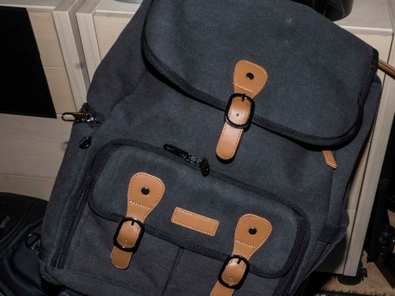 Billede 1 - Fotorygsæk. 45x35x16 cm. Med rum til kameraudstyr.