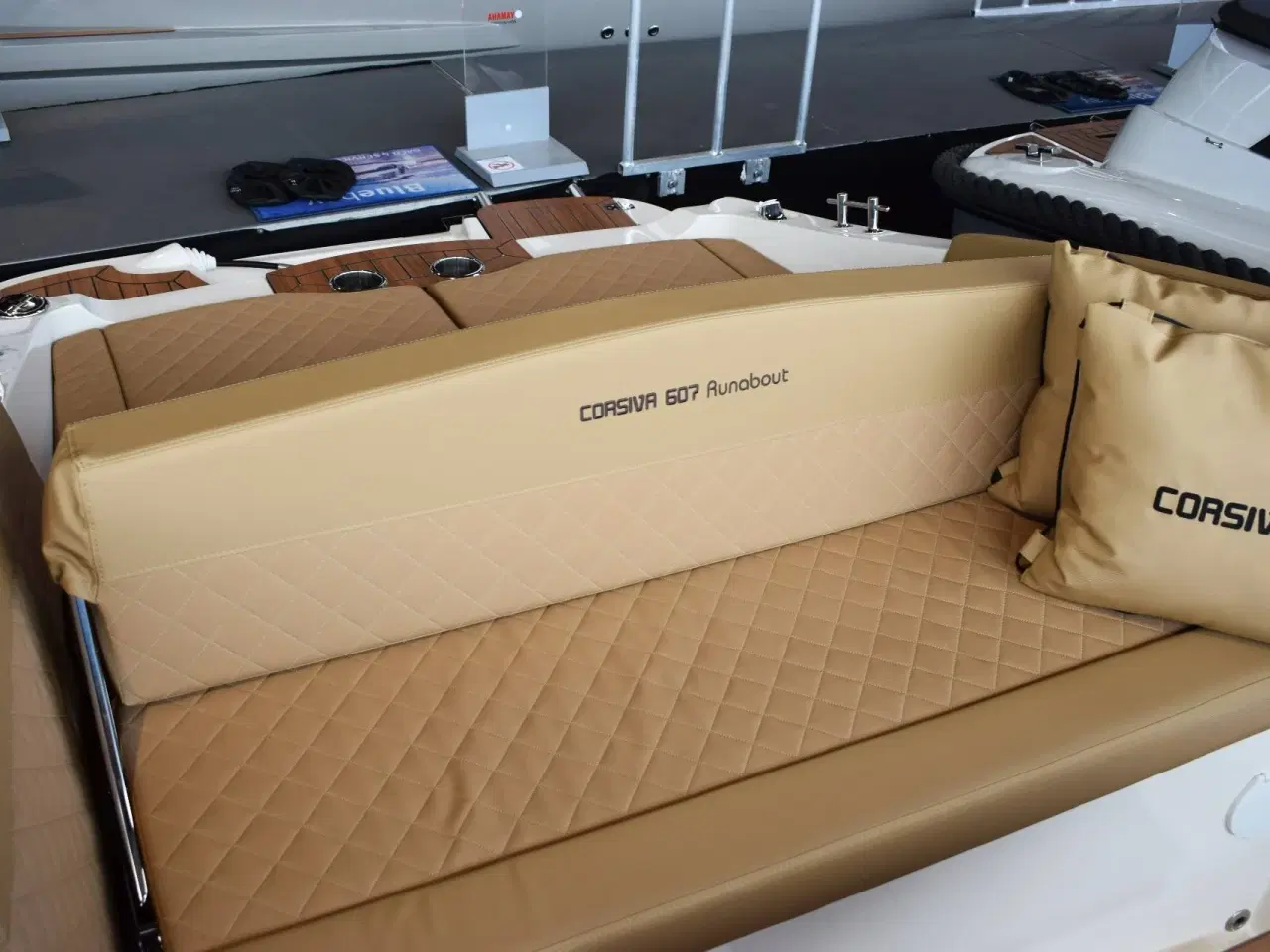 Billede 4 - Corsiva 607 Runabout - 25 HK Yamaha/Udstyr