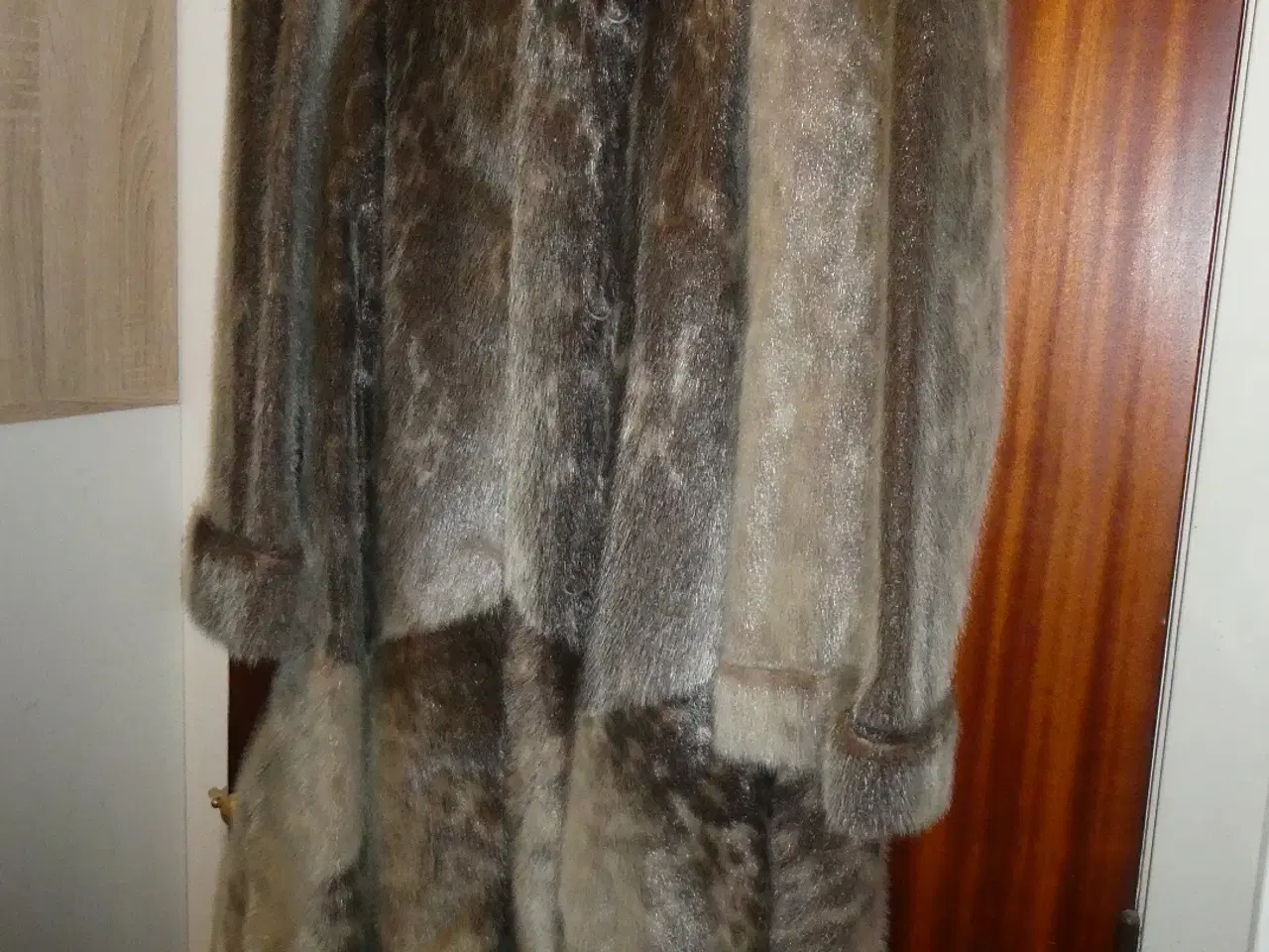 Billede 1 - Sæl -pels - Frakke