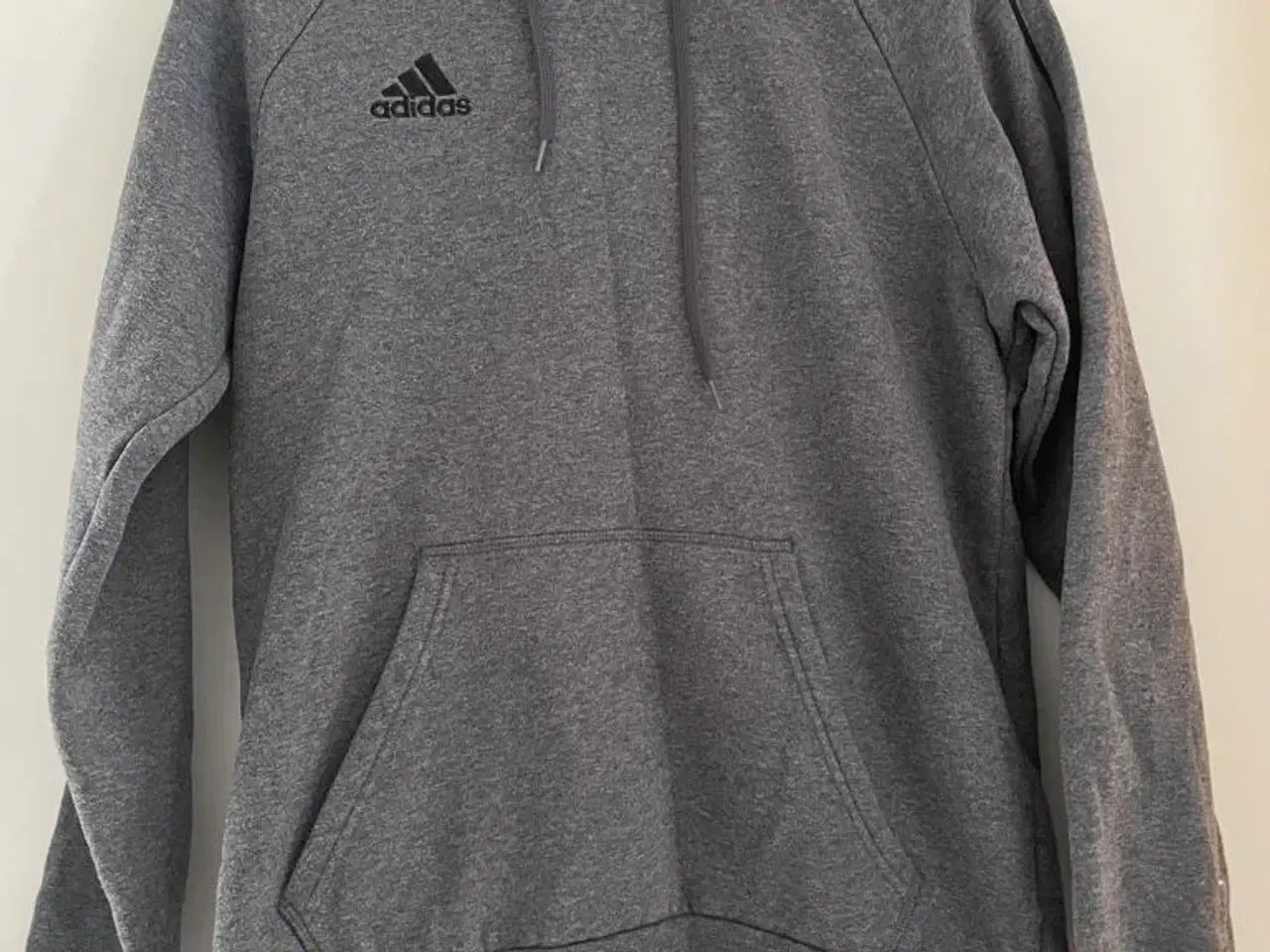 Billede 1 - Adidas Mørkegrå Hættetrøje