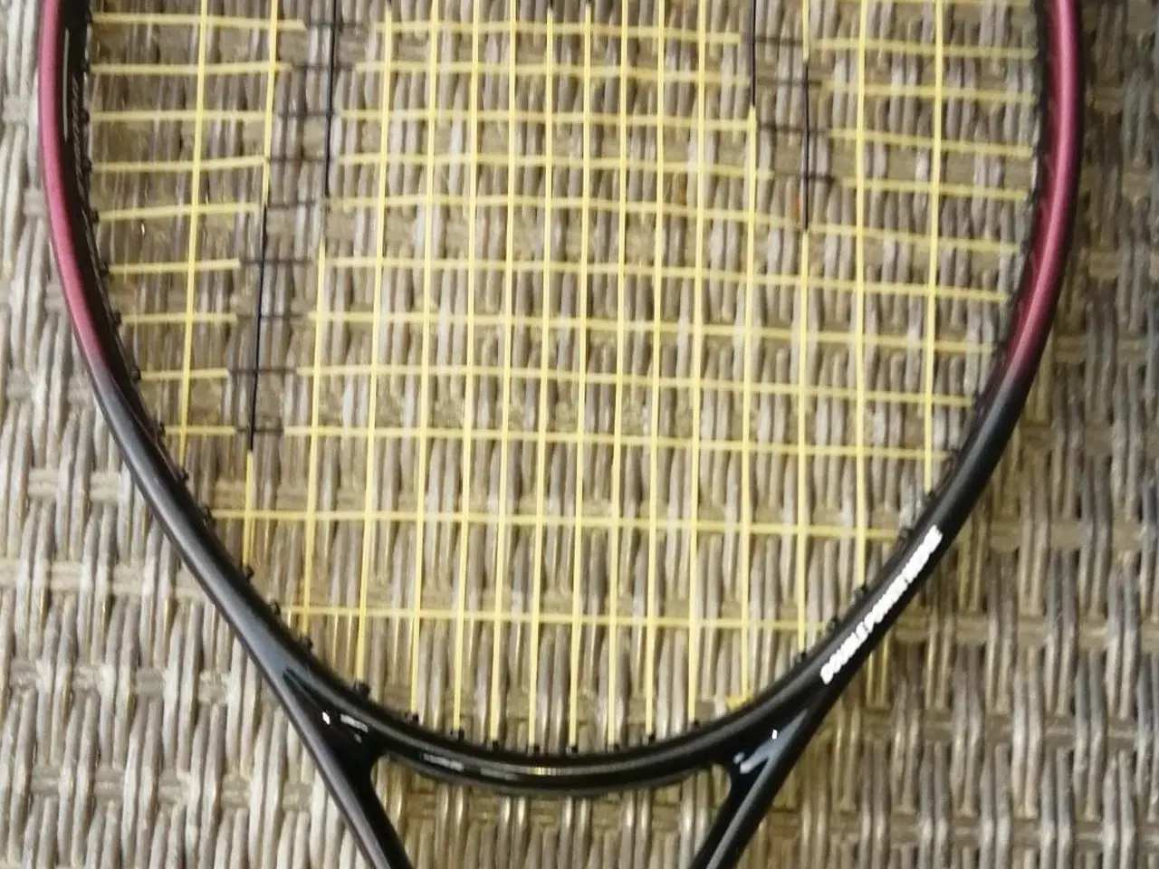 Billede 2 - HEAD MAGIC GRAPHITE, STR. 3, I MEGET FLOT STAND