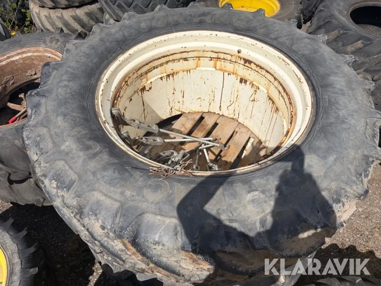 Billede 6 - Tvillingehjul Continental 520/85R46 2 styk med spænder
