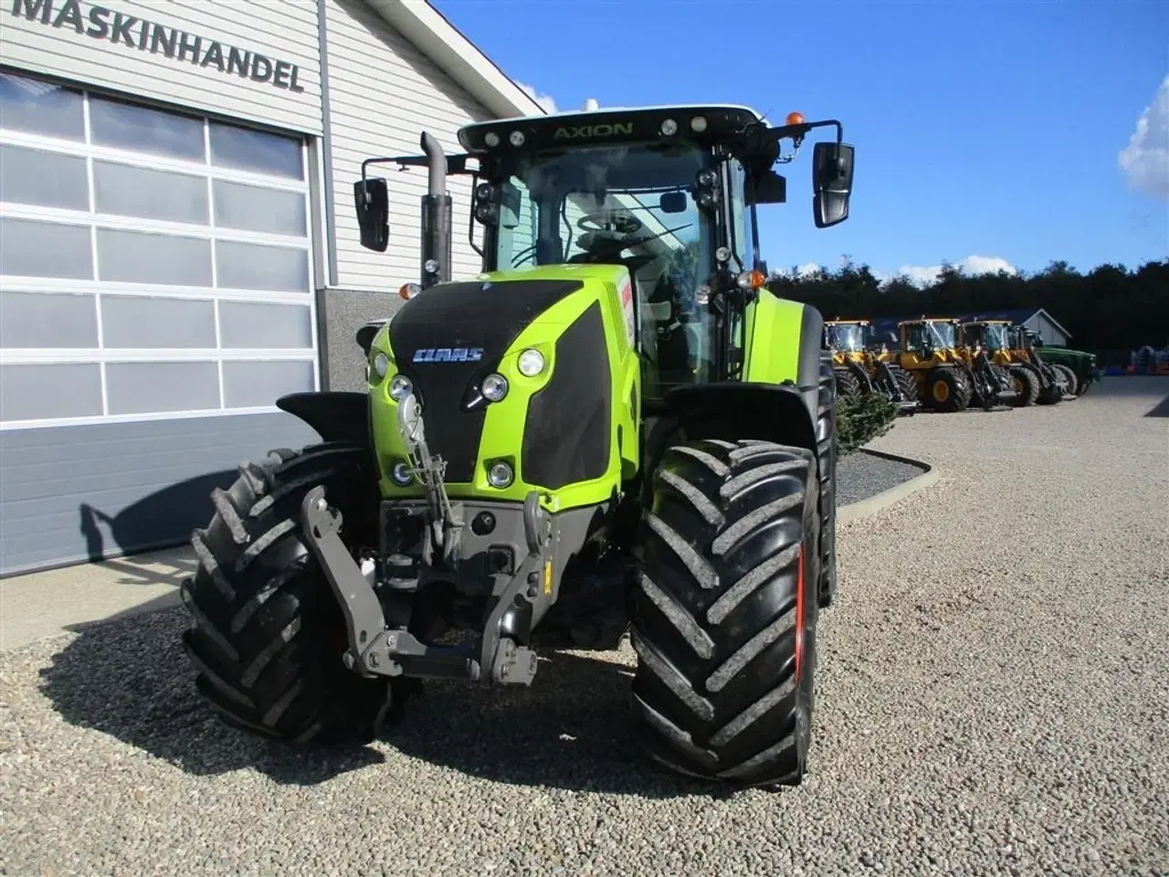 Billede 11 - CLAAS Axion 830 Med frontlift og luft anlæg.