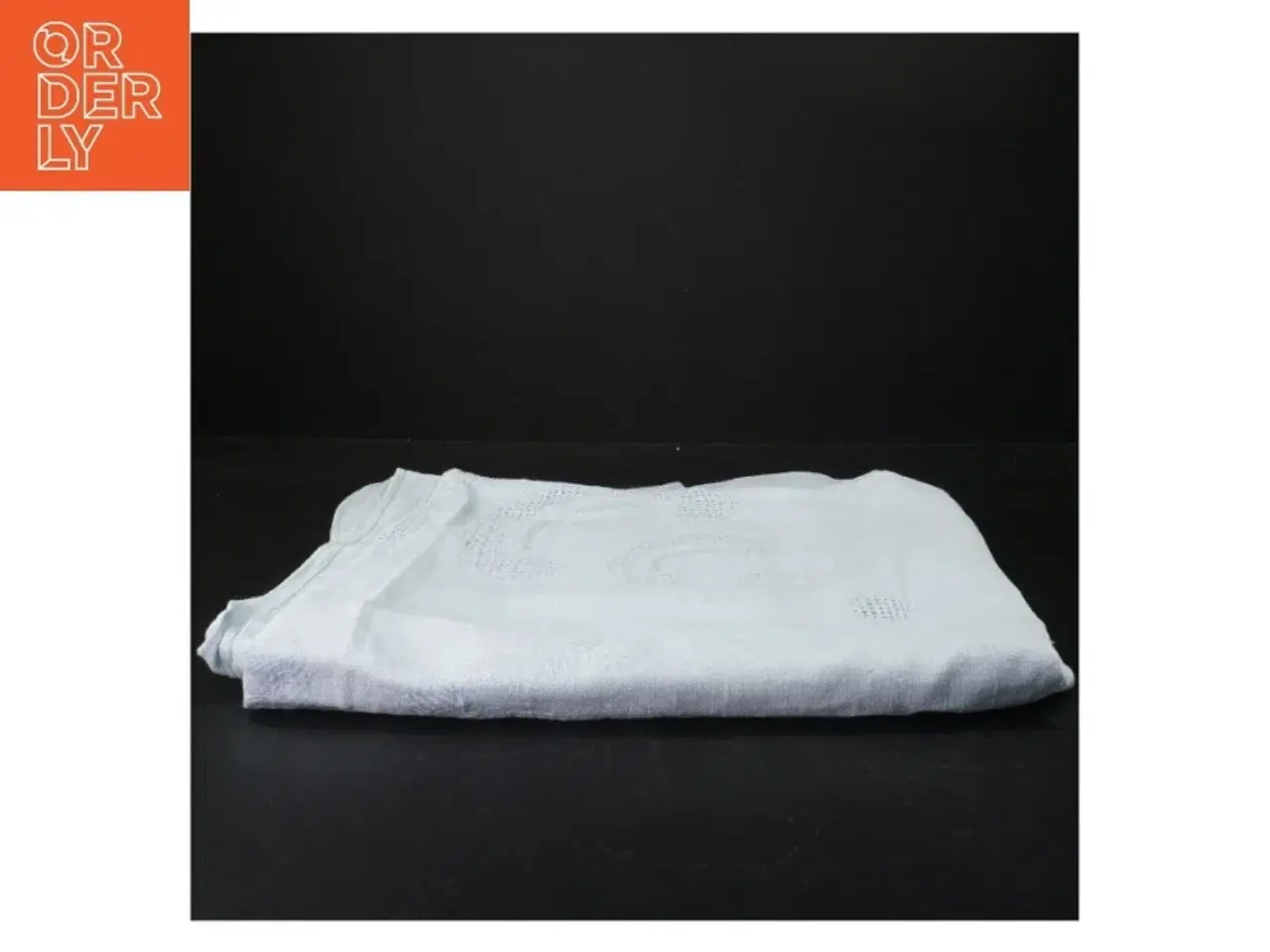 Billede 2 - Lys bomuldsdug (str. 128. x, 128 cm)