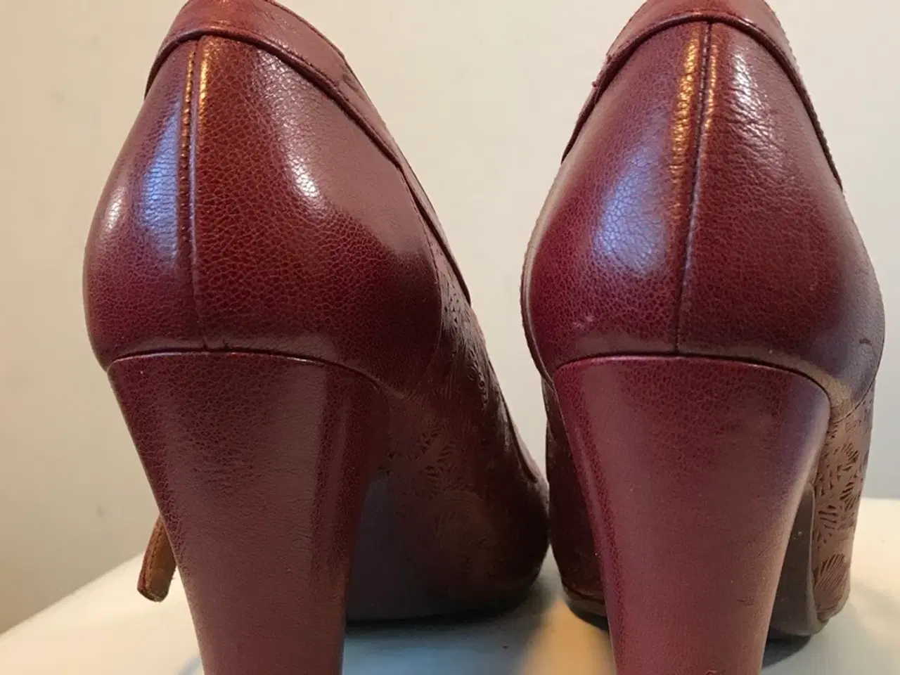 Billede 5 - Chie Mihara, pumps, str 37