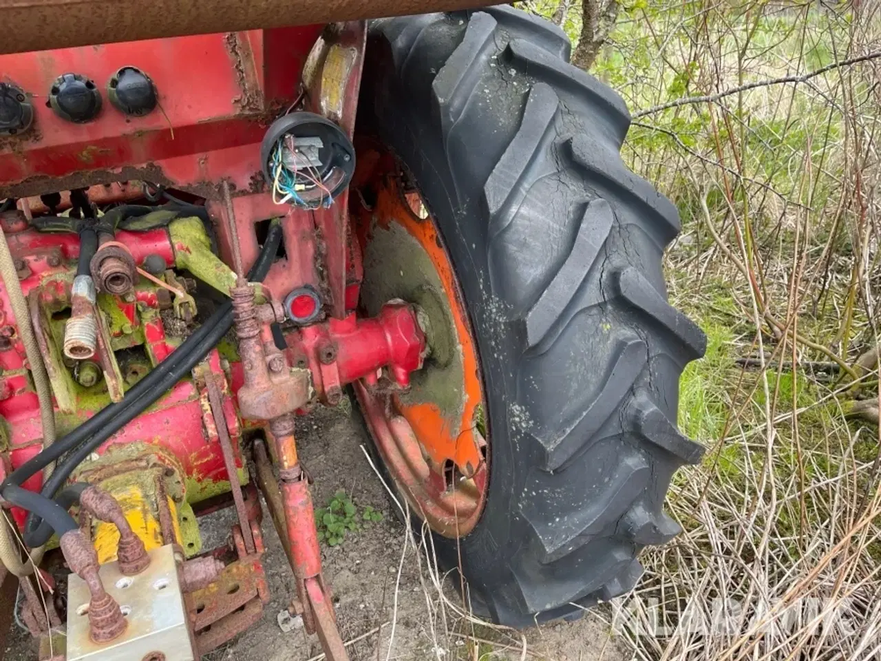 Billede 10 - Traktor Volvo T-430