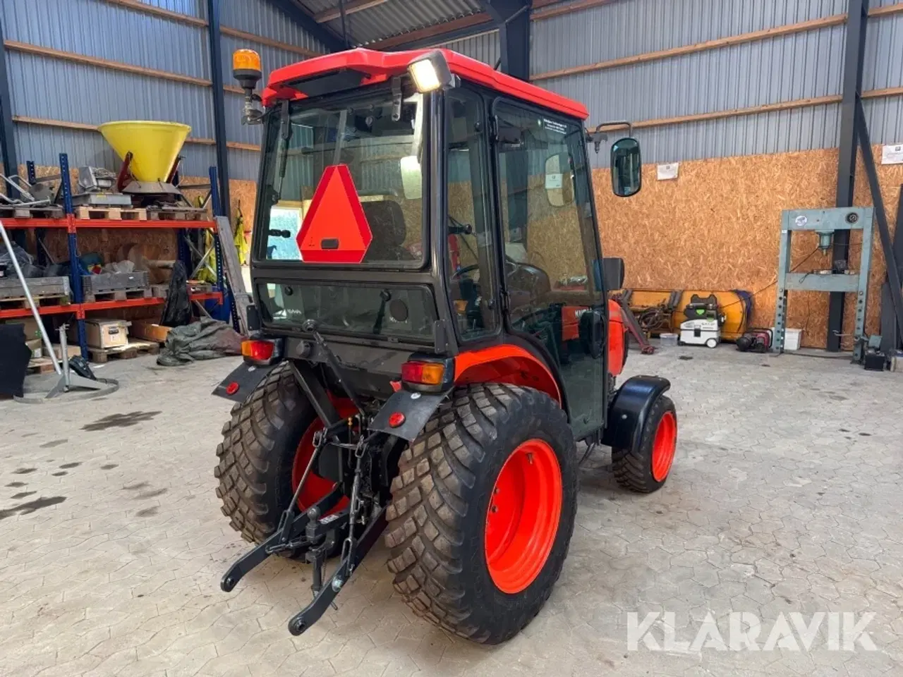 Billede 5 - Traktor Kubota B3030-HST/Cab