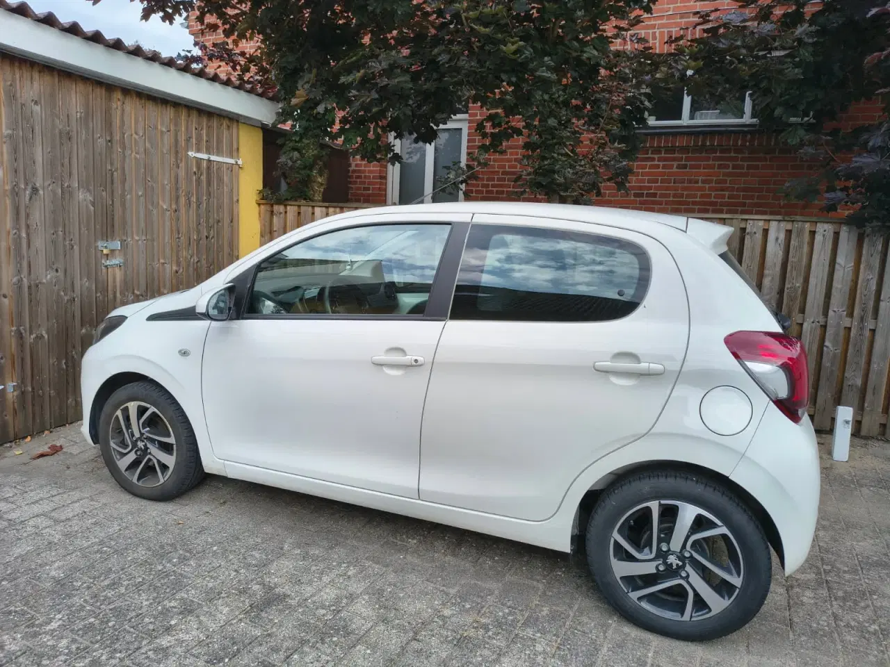 Billede 3 - Peugeot 108 1,0 e-VTi 72 Special