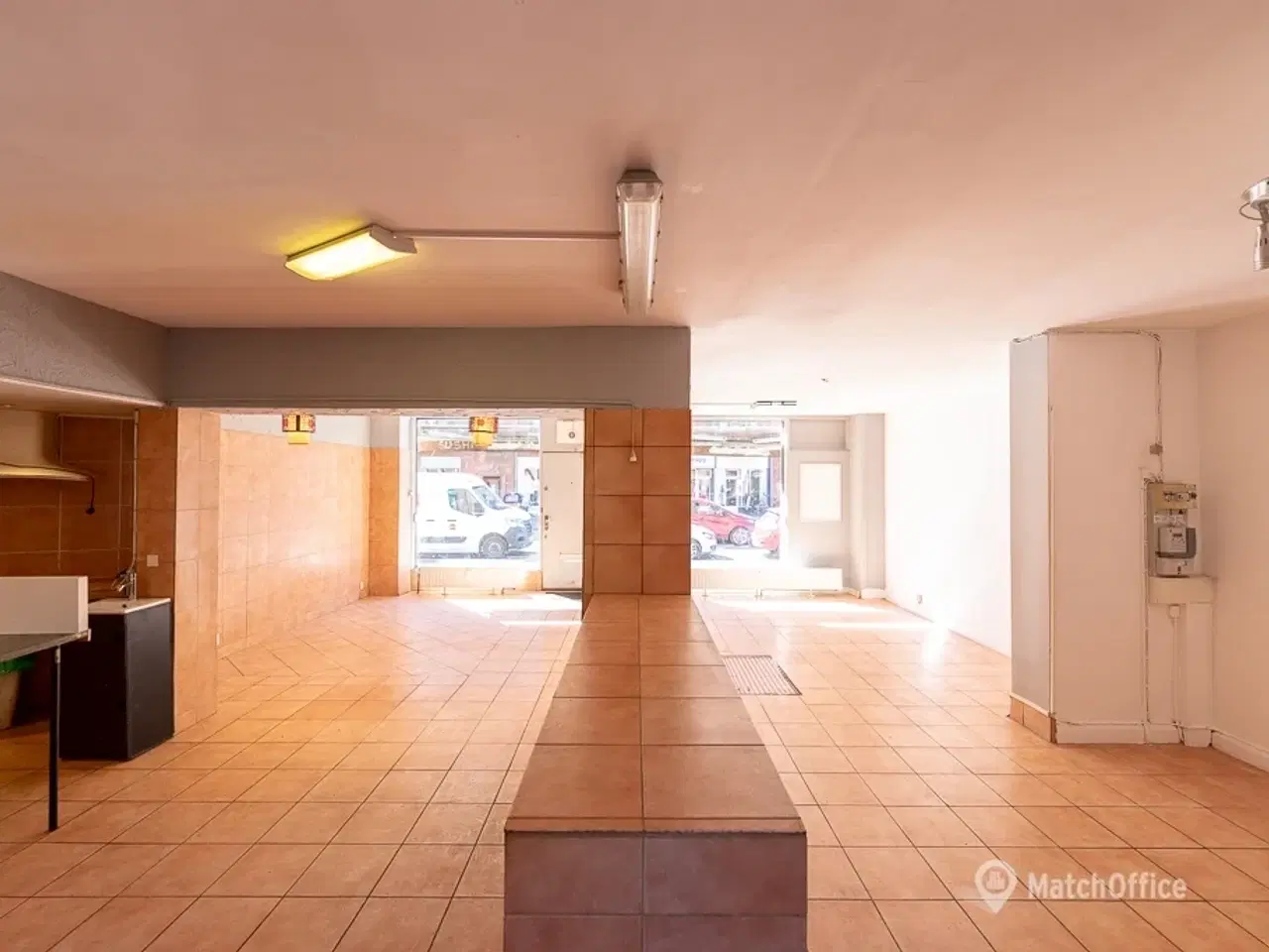 Billede 6 - UDLEJES: Butik med stort facadeparti. åben planløsning og mange muligheder