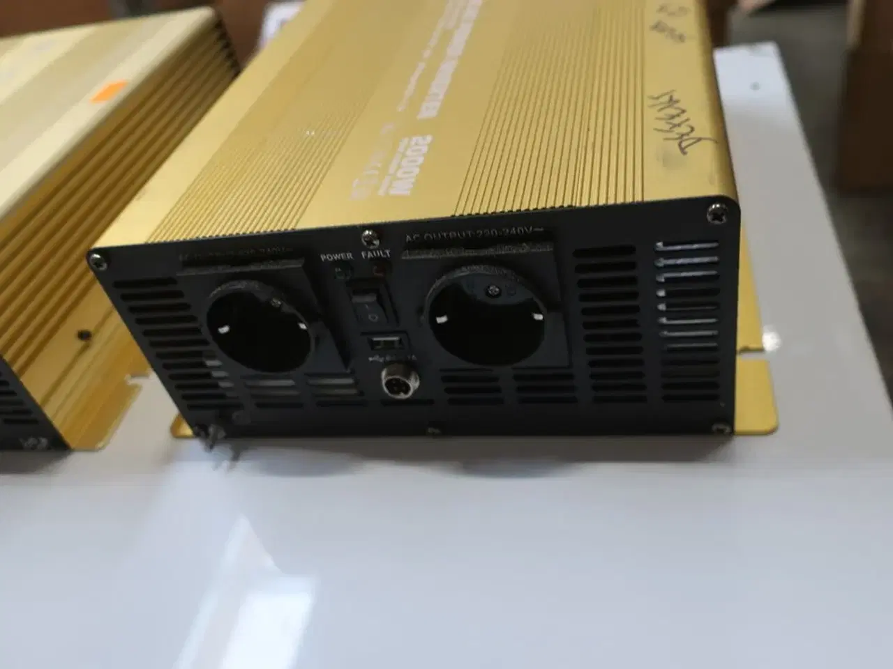 Billede 3 - Inverter GREEN ENERGY Pure Sine Wave DC/AC Power 2000W