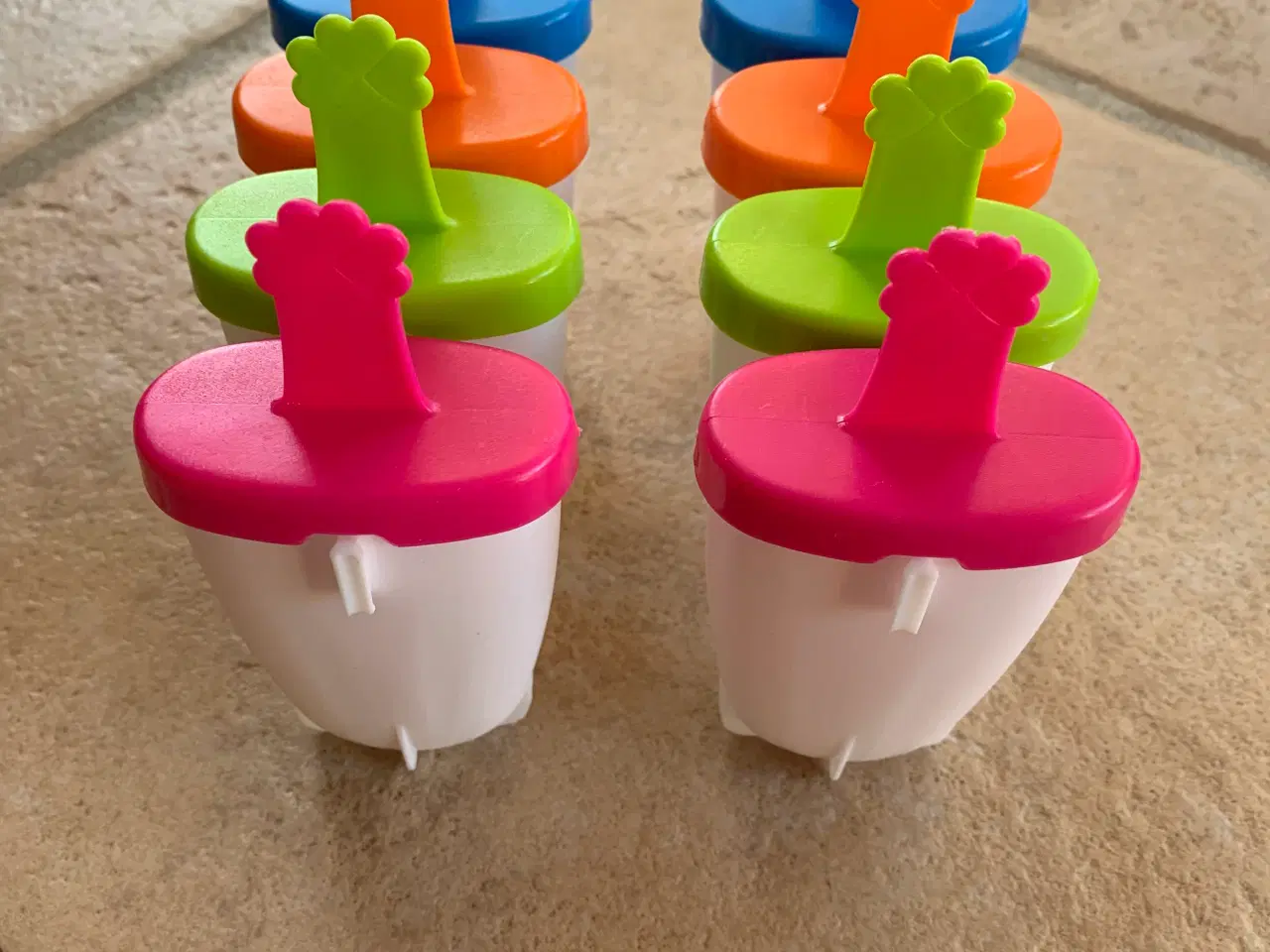 Billede 2 - 8 stk. isforme til frys selv is 