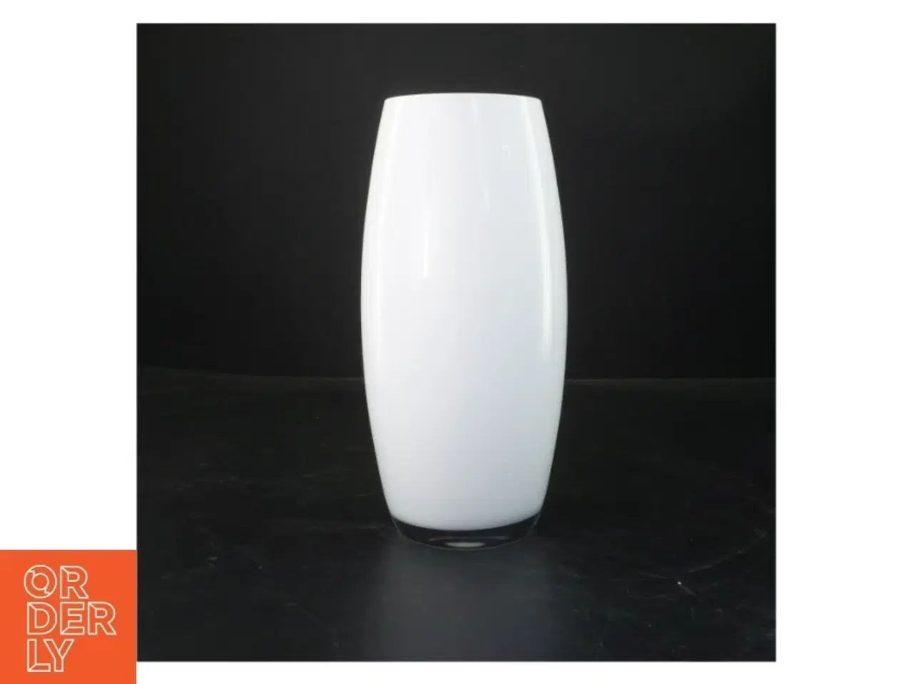 Billede 2 - Høj vase med farverig dekoration (str. 25 cm)