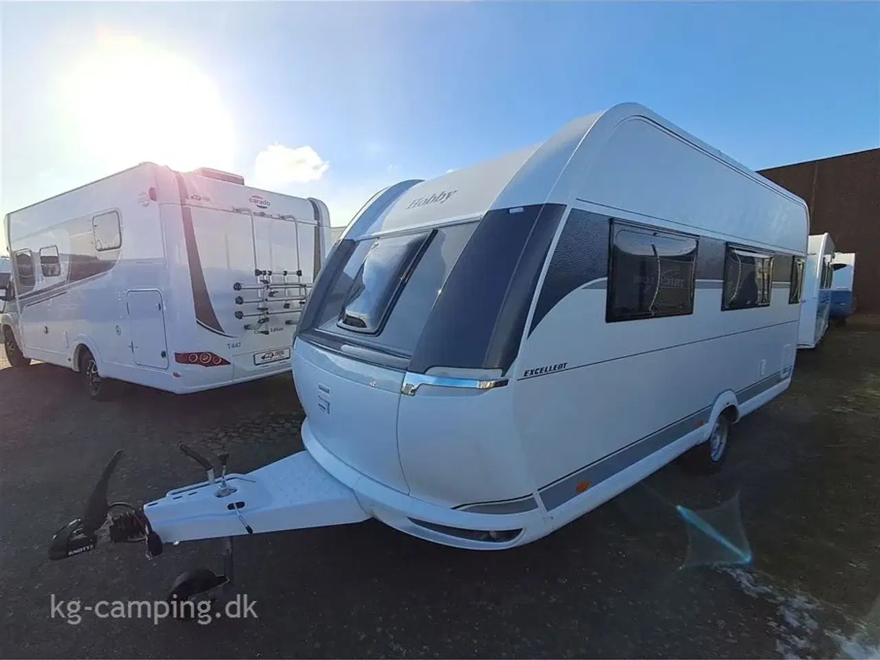 Billede 2 - 2026 - Hobby Excellent 460 SL   2026 model - Flot lille rejsevogn som kan nedvejes til 1350 kg.