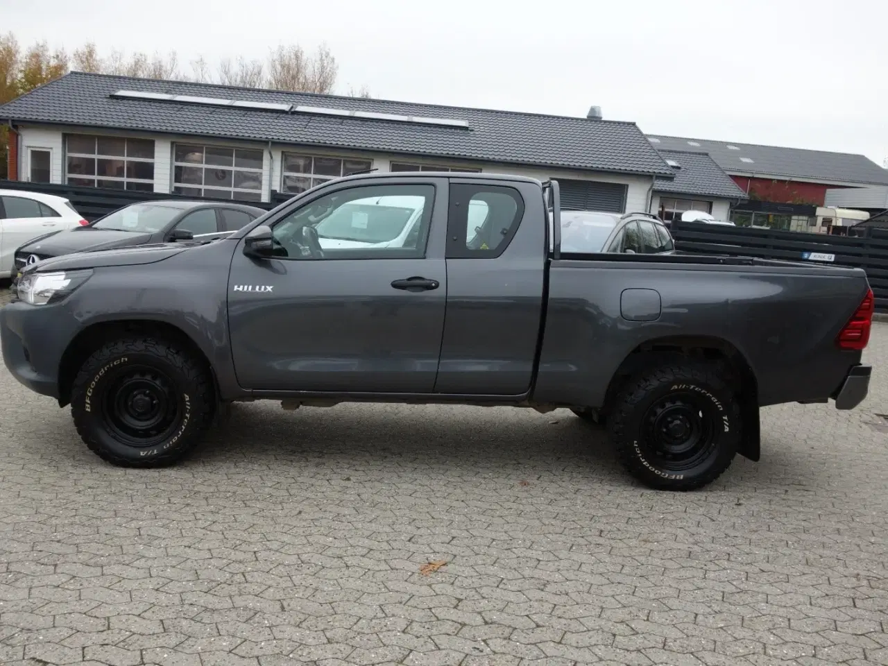 Billede 3 - Toyota HiLux 2,4 D-4D 150 T2 Ex.Kab 4x4