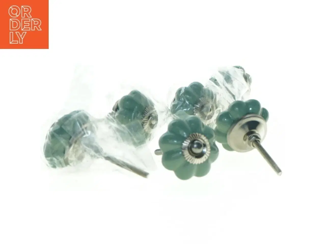 Billede 2 - Knager i keramik (str. 4 cm)