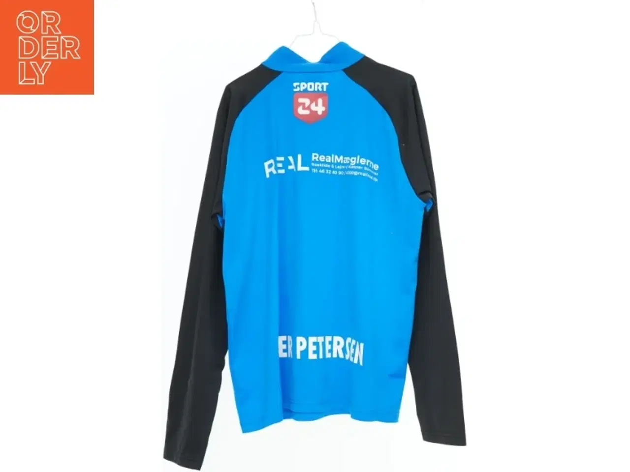 Billede 2 - Sportstrøje med sponsorlogoer fra Puma (str. 164)