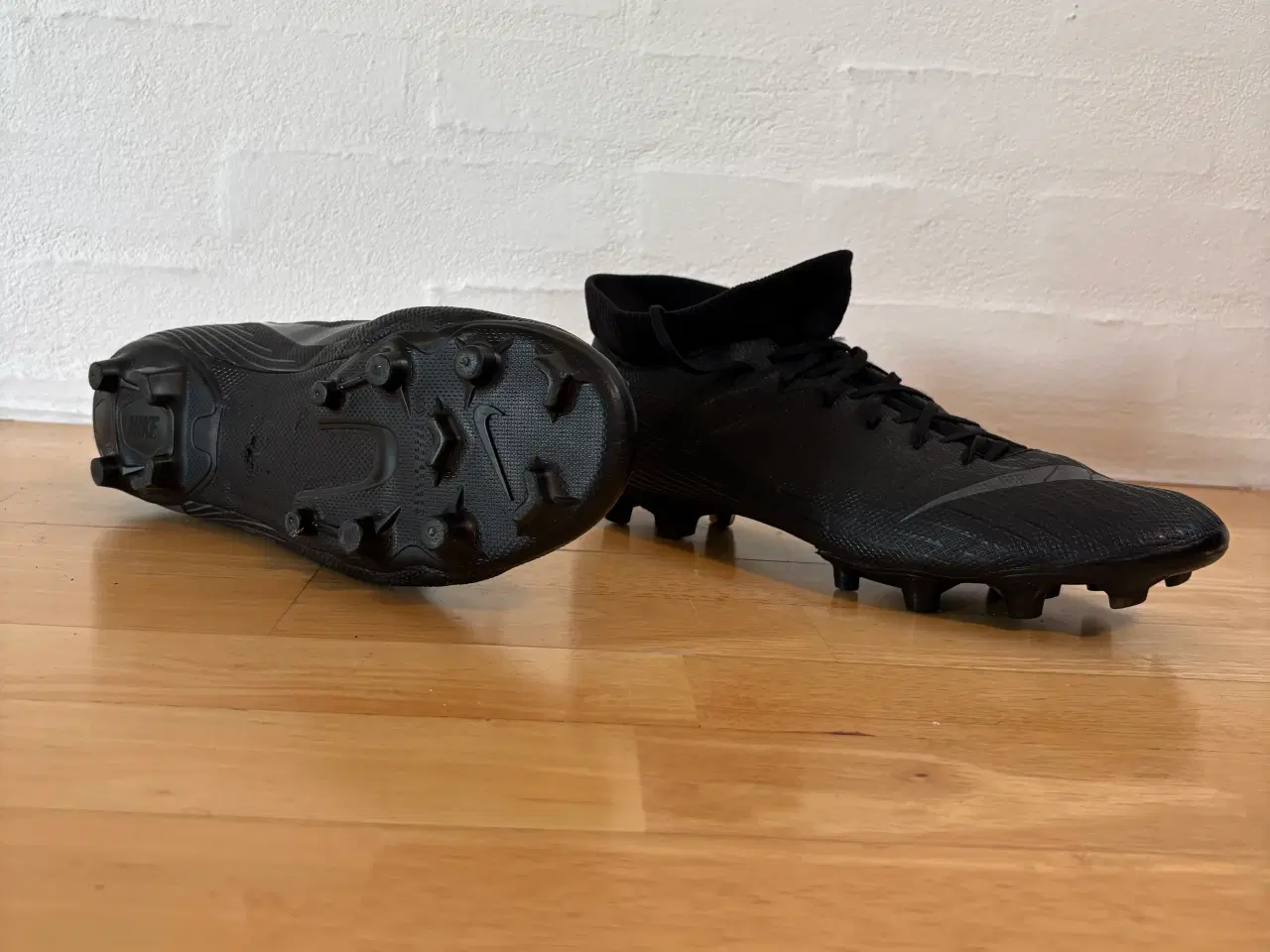 Billede 1 - Nike Mercurial Superfly 6 Academy MG i størrelse 4