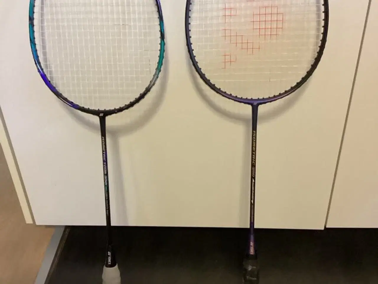 Billede 2 - 2 YONEX ISOMETRIC Graphite badmintonketchere