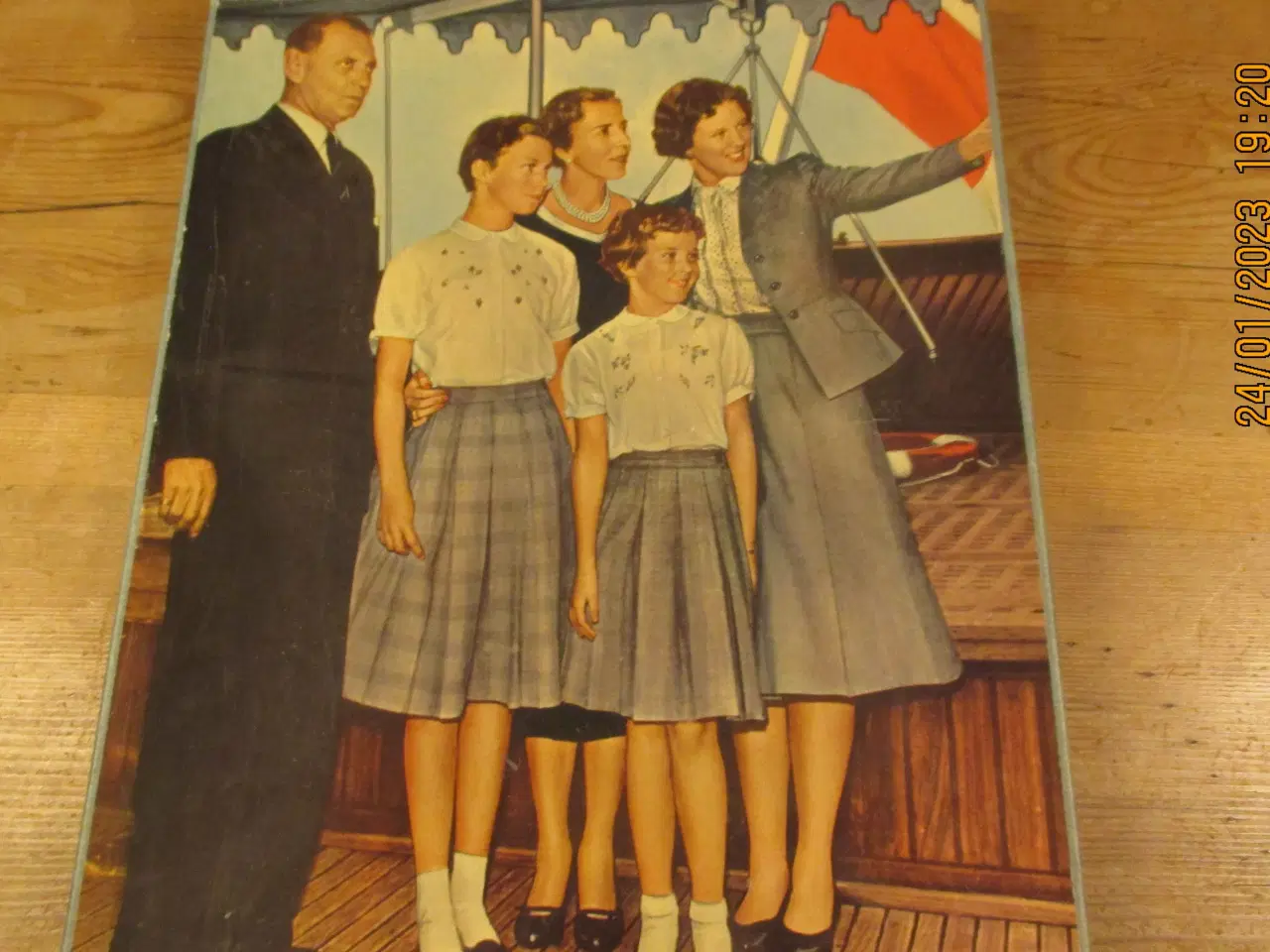 Billede 3 - Puslespil fra 1950'erne med prinsesserne