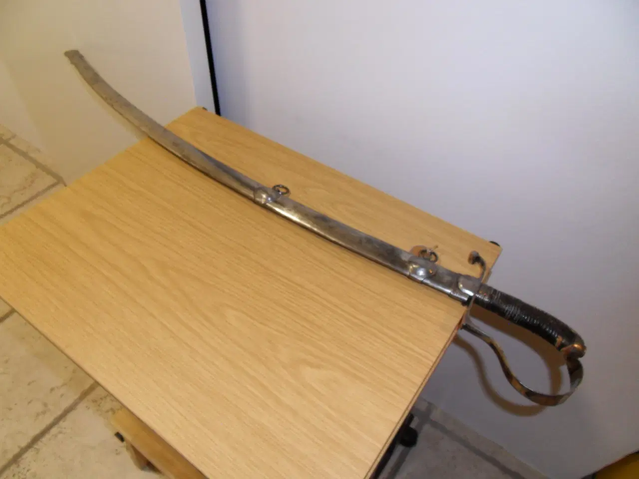 Billede 1 - SABEL MED SKEDE - 97 cm lang. Flot antikvitet.