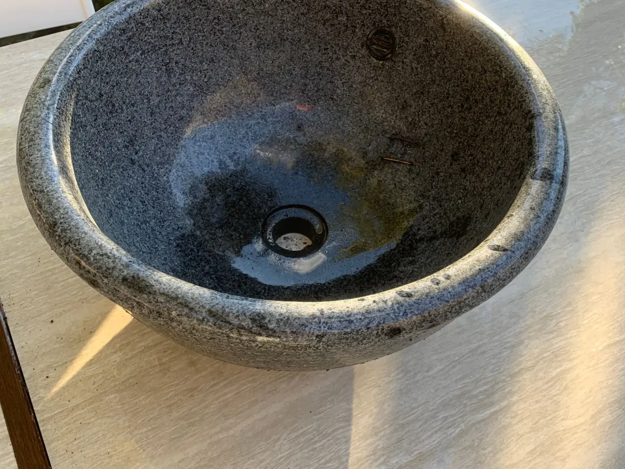 Billede 2 - Håndvask i granit
